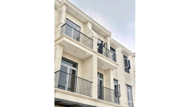 LAN ANH AVENUE – SHOPHOUSE 3 TẦNG - SỔ TRAO TAY NHÀ KHAI THÁC NGAY: 4 TỶ. VŨ 0933910039